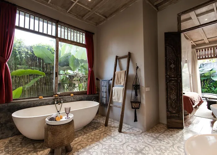 Villa Peaceful Jungle Pool In Sayan